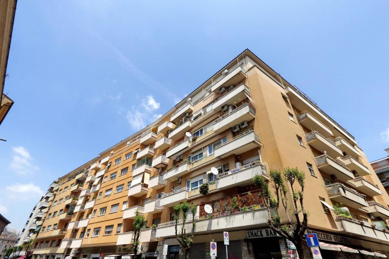 Merulana Suite S.Peter Rome Extérieur photo